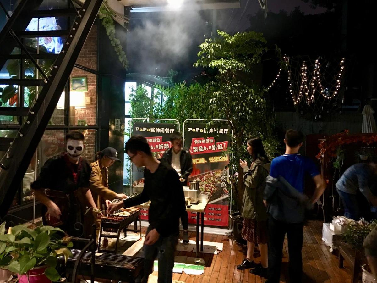 Wutongli Youth Hostel Chengdu Luaran gambar