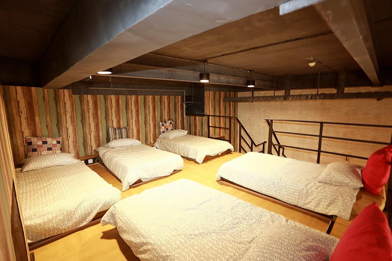 Wutongli Youth Hostel Chengdu Luaran gambar