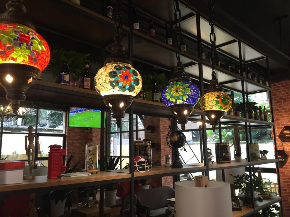 Wutongli Youth Hostel Chengdu Luaran gambar