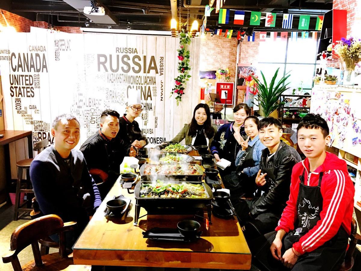 Wutongli Youth Hostel Chengdu Luaran gambar